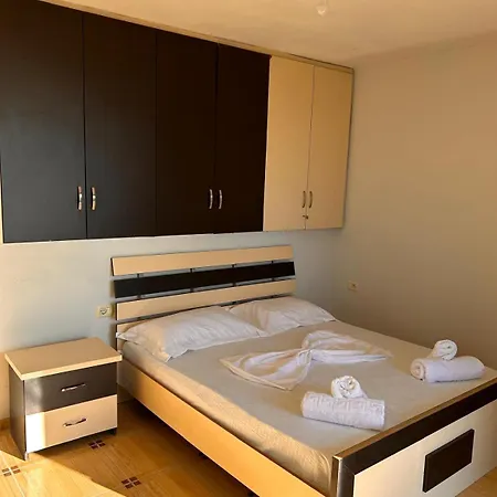 Perla Marina Apartment *